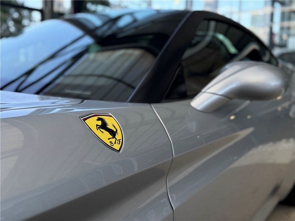 ferrari - Visuel 19