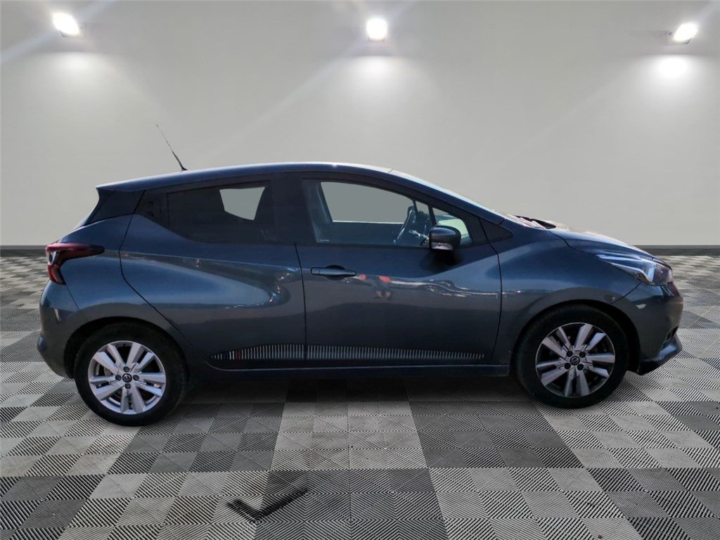 nissan - Visuel 5